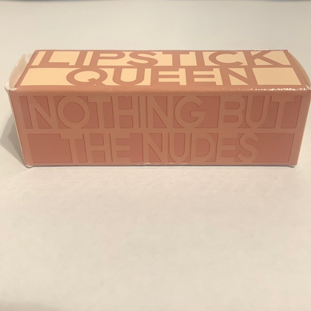 Lipstick Queen 👸🏻 💄 Nothing but the nudes, the whole truth